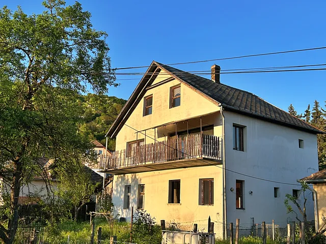 Eladó ház Verőce 220 nm