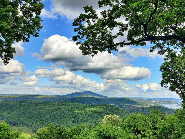 Eladó telek Kismaros, Börzsönyliget 945 nm