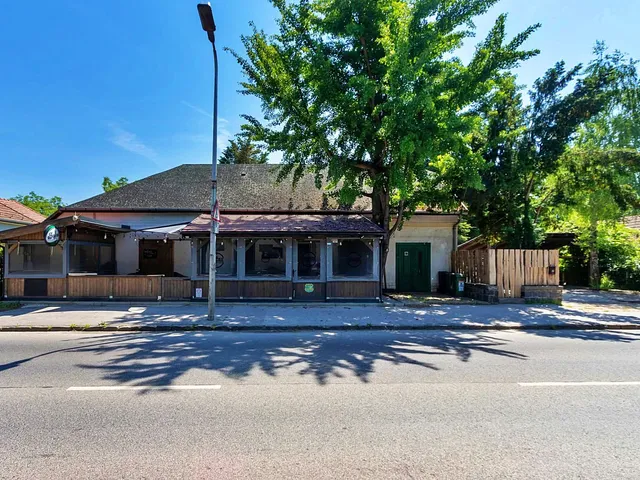 Eladó ház Leányfalu 220 nm