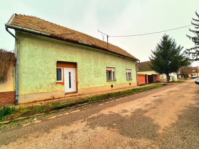 Eladó ház Verőce 88 nm