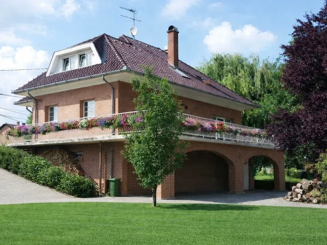 Eladó ház Rád 281 nm