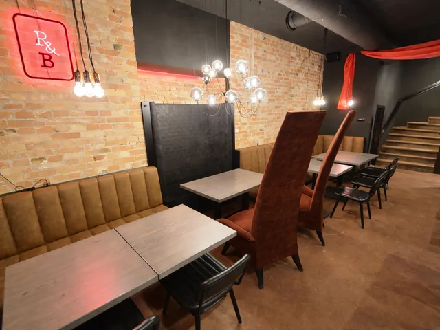 Eladó kereskedelmi és ipari ingatlan Budapest V. kerület 227 nm