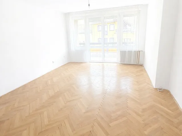 Eladó lakás Vác, Belváros, Széchényi István utca 97 nm