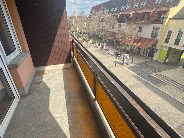 Eladó lakás Vác, Belváros, Széchényi István utca 97 nm