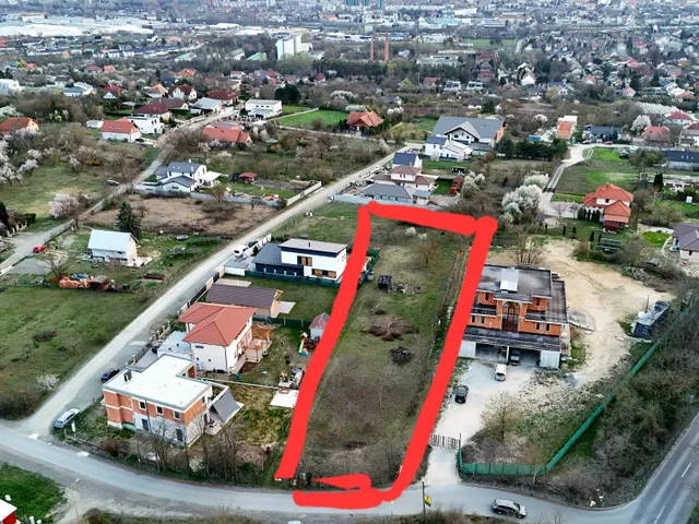 Eladó telek Vác, Törökhegy, Felső Törökhegyi út 2 2400 nm