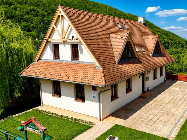 Eladó ház Salgótarján, Somoskő 420 nm