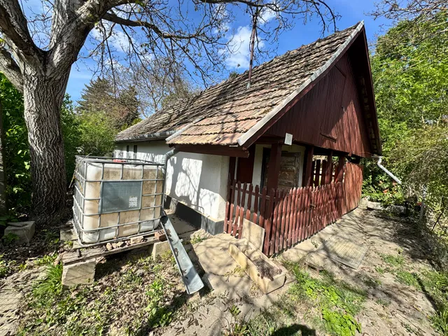 Eladó ház Vác, Gombás 60 nm