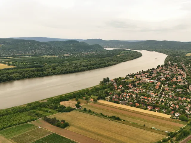 Eladó telek Verőce, 1 3005 nm