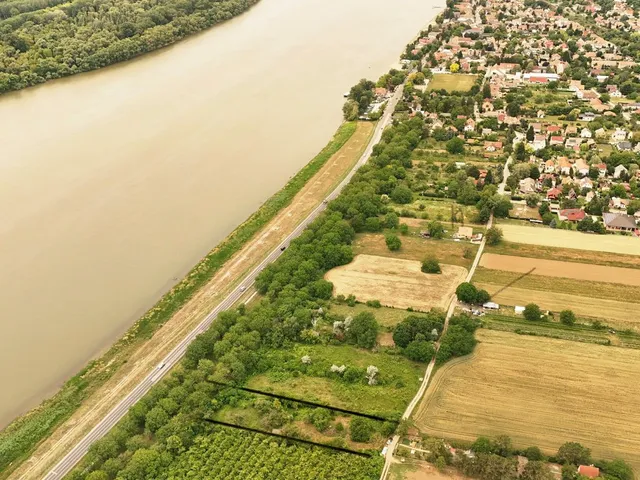 Eladó telek Verőce 3005 nm