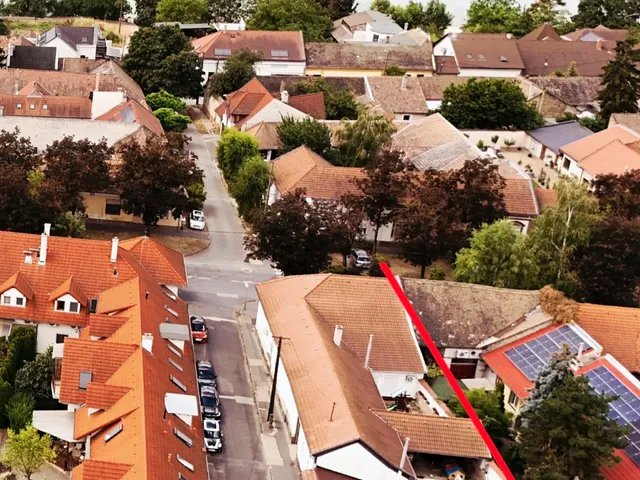 Eladó ház Vác 200 nm