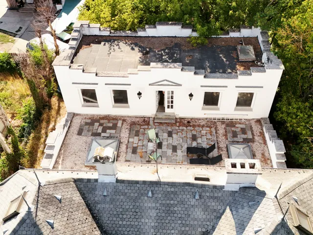 Eladó ház Sződliget 400 nm