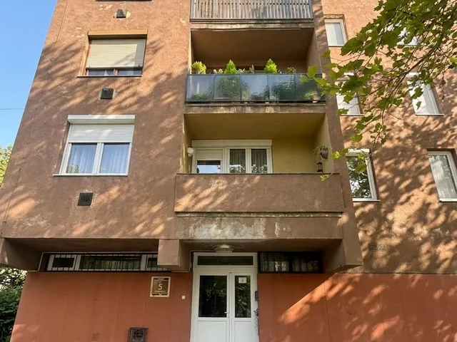Eladó lakás Vác 57 nm