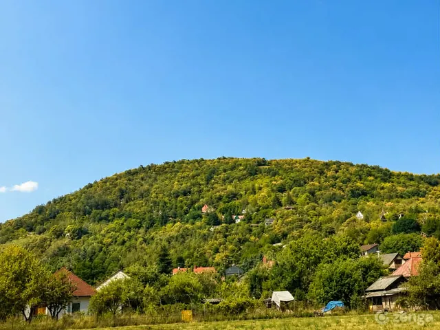Eladó telek Verőce 4400 nm