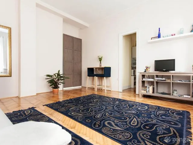 Kiadó lakás Budapest VI. kerület, Diplomatanegyed 32 nm