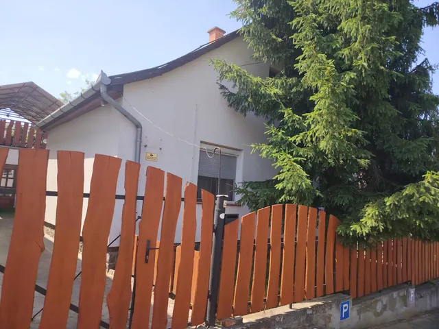 Eladó ház Parád 81 nm