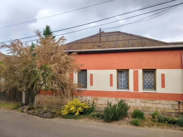 Eladó ház Feldebrő 108 nm