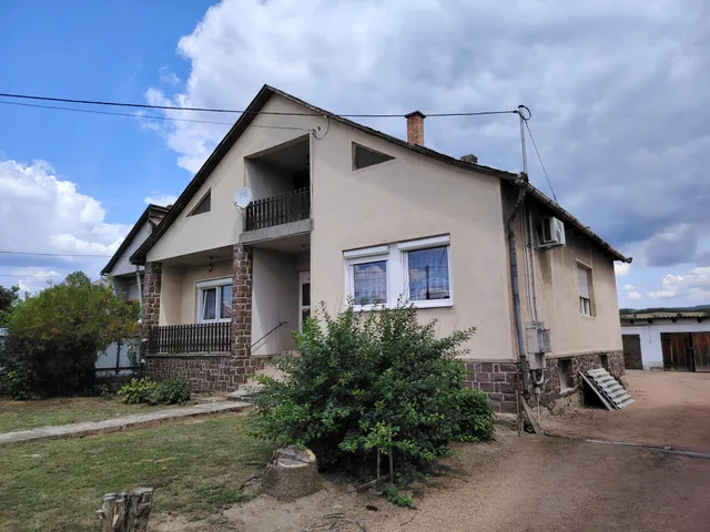 Eladó ház Mátraterenye 120 nm
