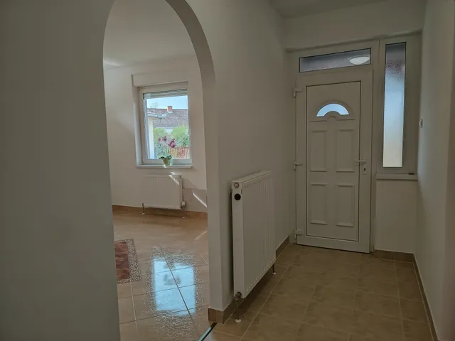 Eladó ház Heves 92 nm