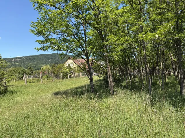 Eladó telek Kisnána 3004 nm