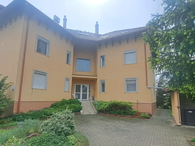 Eladó lakás Gyula, Paradicsom 67 nm