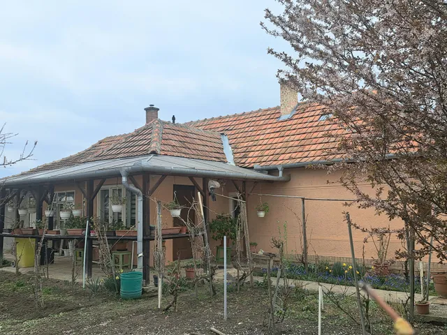 Eladó ház Gyula, Gyulavári 70 nm