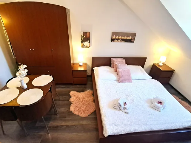Eladó lakás Gyula, Nagyrománváros, Vár utca 24 nm