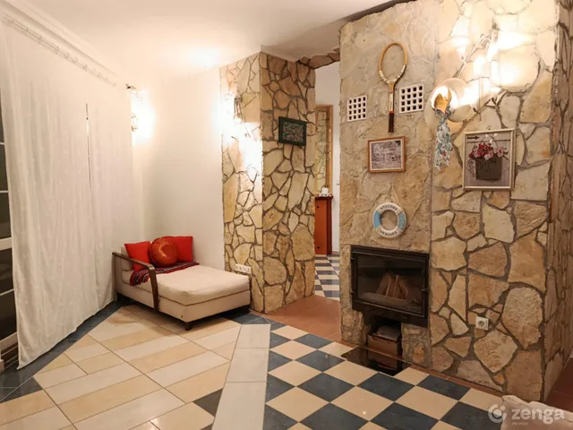 Eladó lakás Budapest III. kerület, Csillaghegy 100 nm