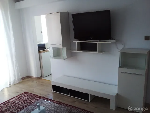 Kiadó lakás Miskolc, Avas 28 nm