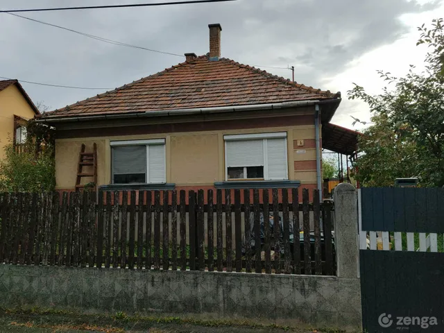 Eladó ház Kazincbarcika, Felsőbarcika 80 nm