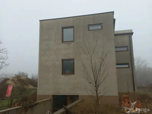 Eladó ház Ballószög 188 nm