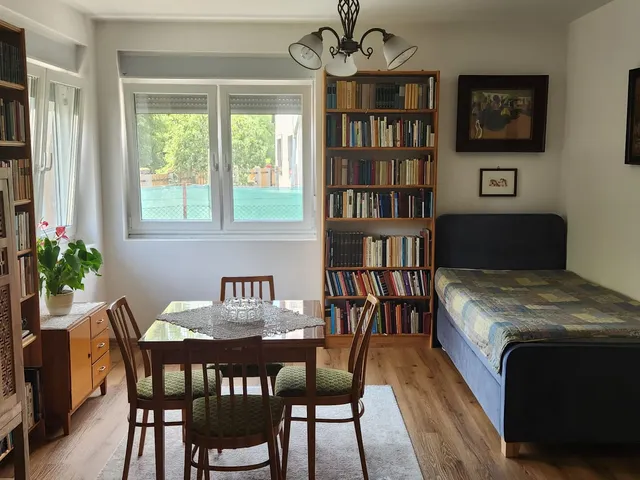 Eladó ház Szigetmonostor 75 nm