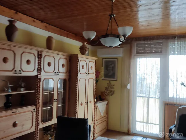 Eladó lakás Szolnok, Belváros 54 nm