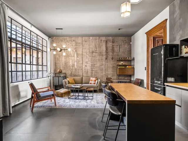 Eladó lakás Budapest VI. kerület, Nagykörúton belüli terület 64 nm