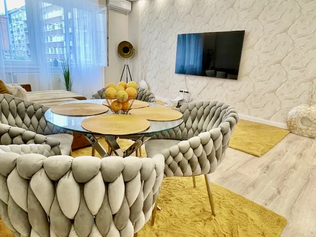 Eladó lakás Budapest XIII. kerület, Victor Hugo 100 nm