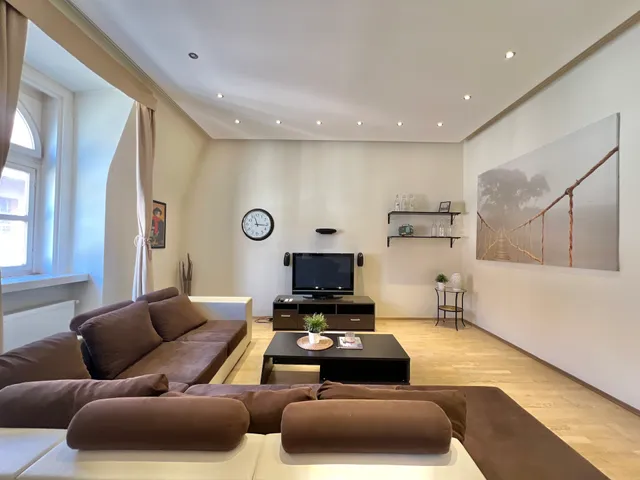 Eladó lakás Budapest VI. kerület 101 nm