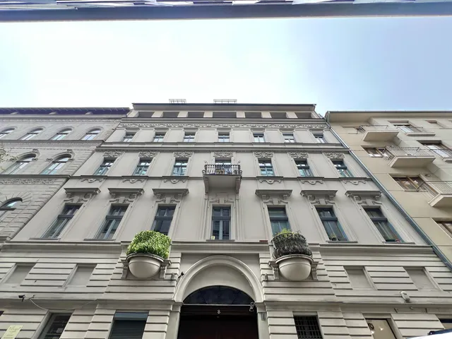 Kiadó lakás Budapest VI. kerület 83 nm