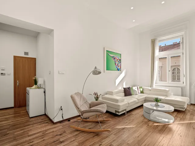 Eladó lakás Budapest V. kerület, Lipótváros, Október 6. 66 nm