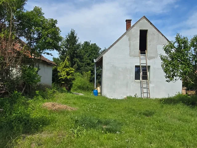 Eladó üdülő és hétvégi ház Zalaegerszeg, Jánkahegy 77 nm