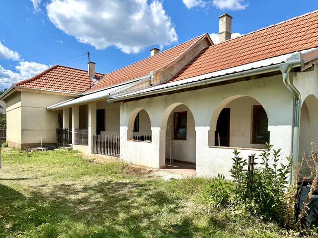 Eladó ház Kisrákos 93 nm