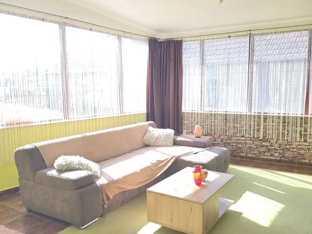 Eladó ház Pusztaszentlászló 140 nm