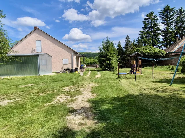 Eladó ház Pakod 86 nm