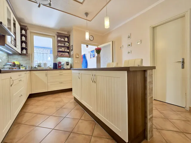 Eladó ház Vonyarcvashegy 145 nm