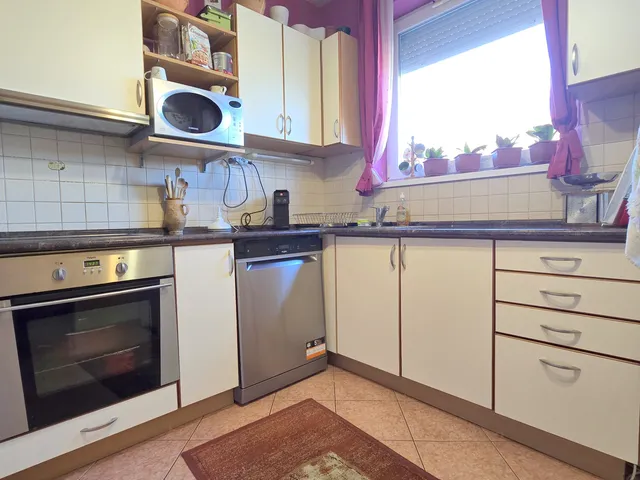 Eladó lakás Zalaegerszeg, Belváros 76 nm