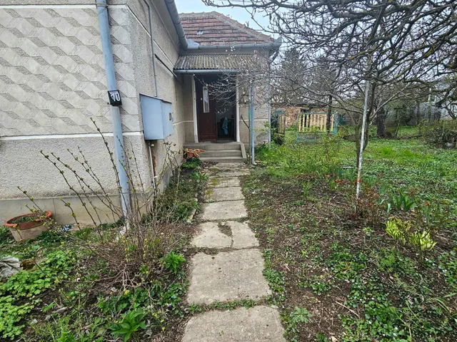 Eladó ház Türje 52 nm