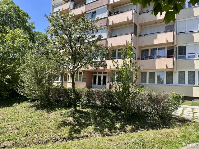 Eladó lakás Zalaegerszeg, Landorhegy 75 nm