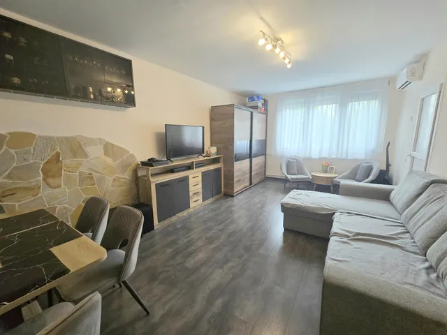 Eladó lakás Zalaegerszeg, Landorhegy 49 nm
