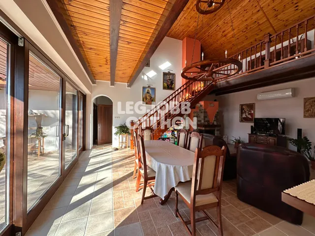 Eladó ház Cegléd 350 nm