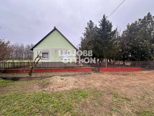 Eladó ház Tápiószőlős 86 nm
