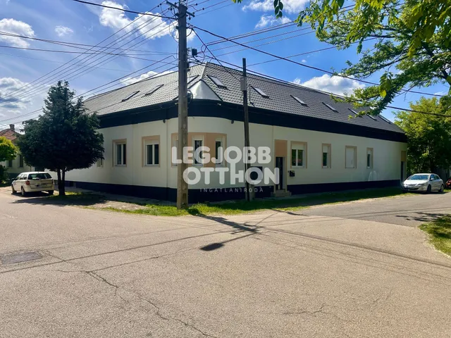 Eladó ház Cegléd 573 nm