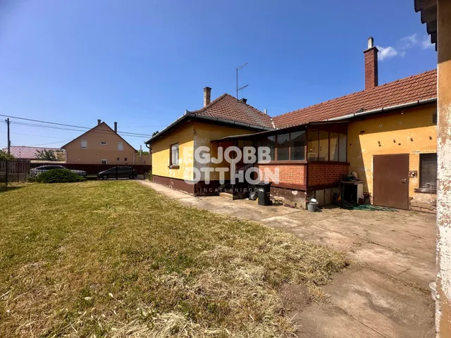 Eladó ház Cegléd 95 nm